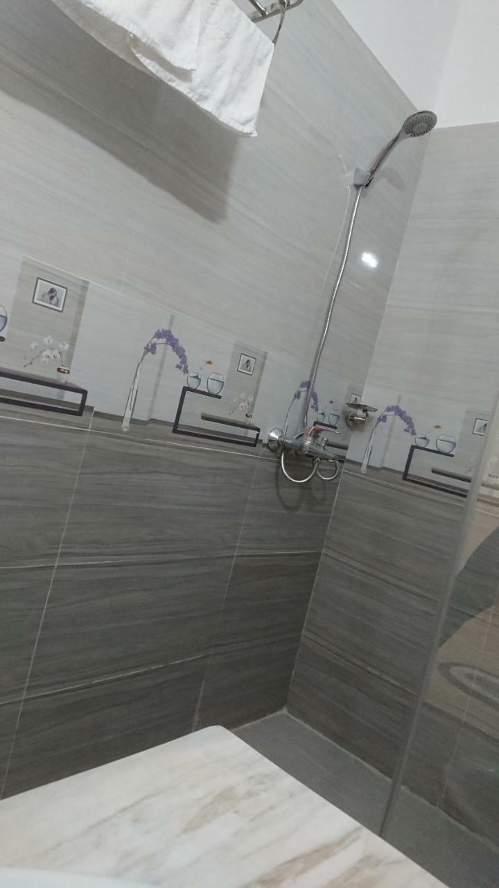 Camellia Hotel Thanh Hoa Bagian luar foto